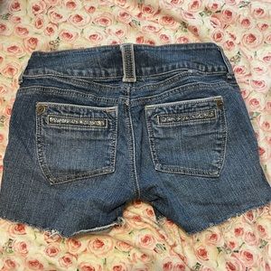 Tag reads size 3- I used to be a 4 so closer to this -see pics